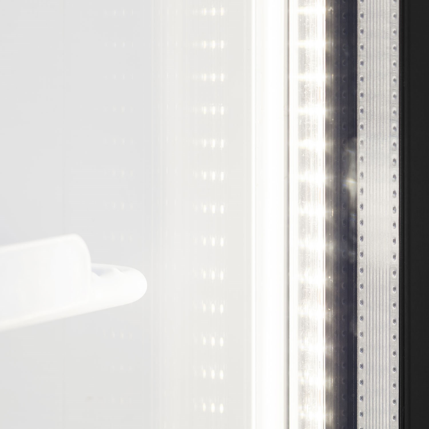 LED light - 2 vertical strips per door